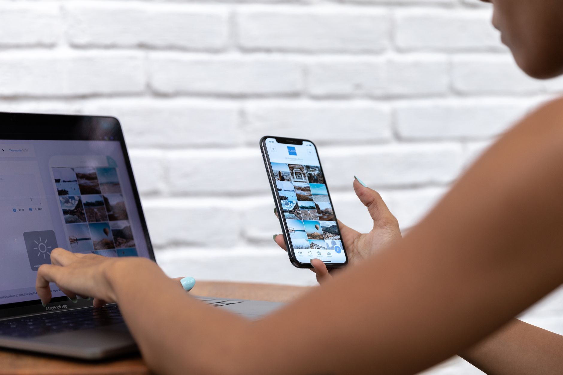 Social media scheduling software